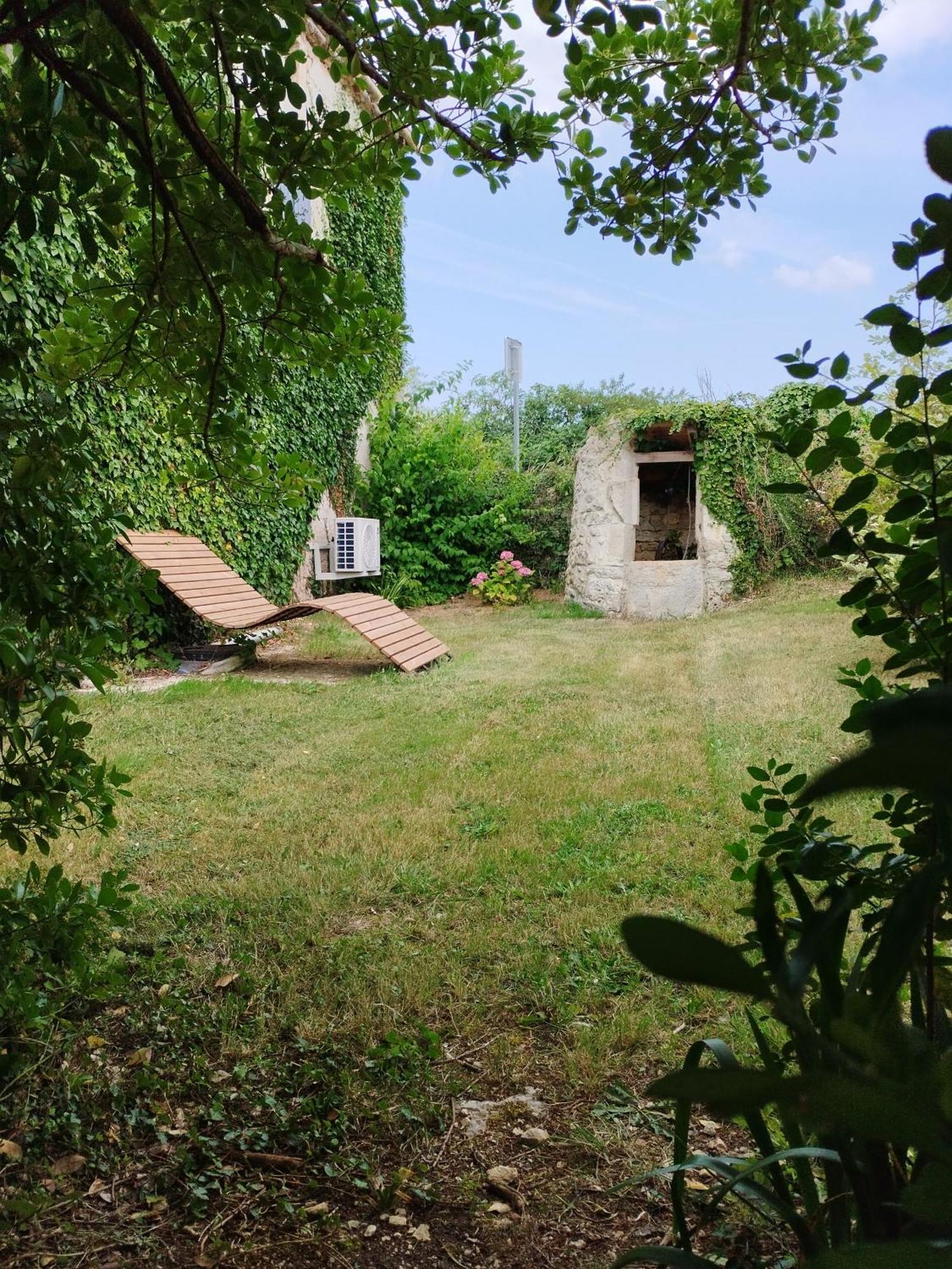 L'Oratori : Chambre L'Authentique Sérignac エクステリア 写真